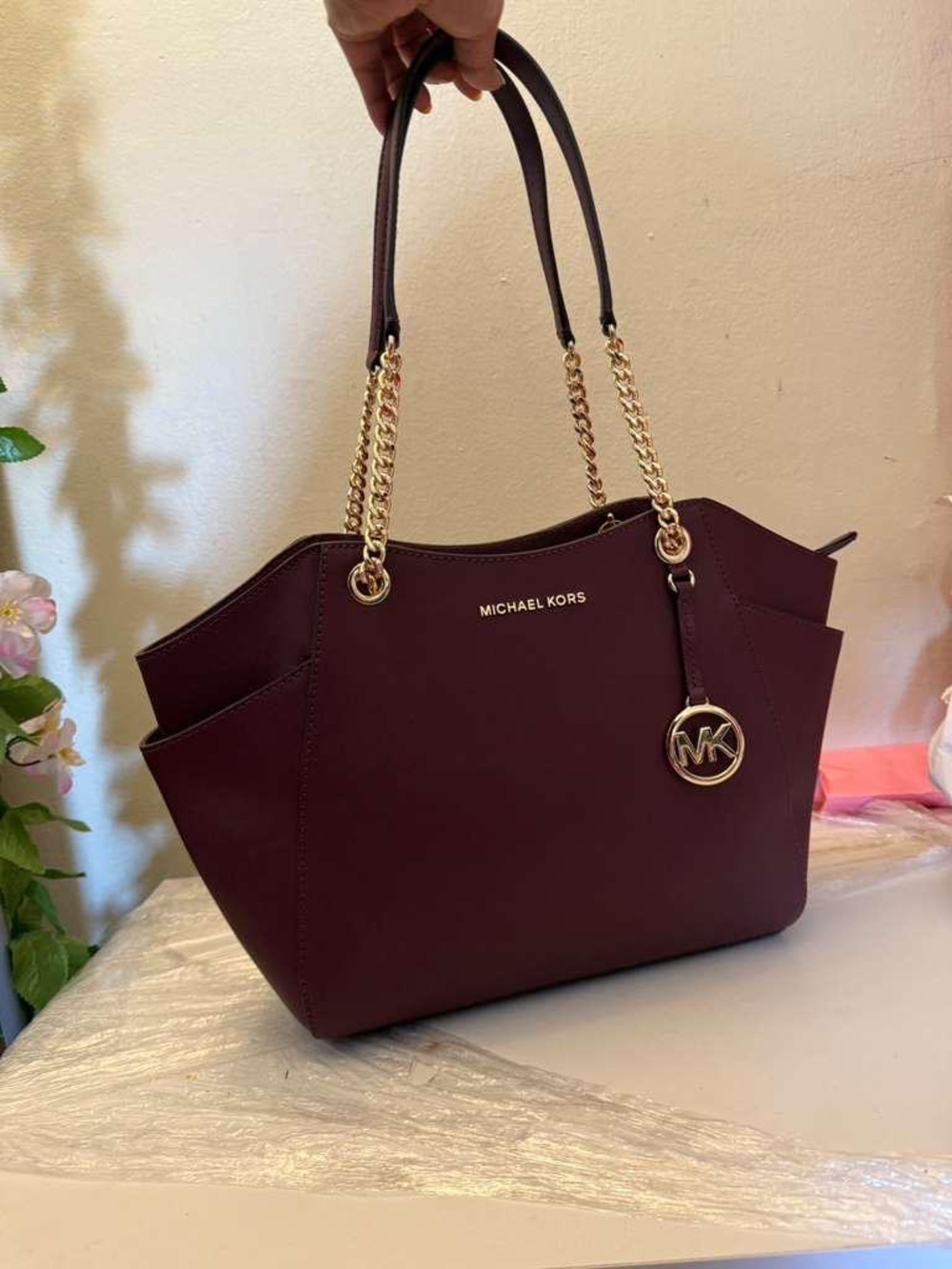 Michael Kors Burgundy Saffiano Chain-Handle Tote - Picture 3 of 9